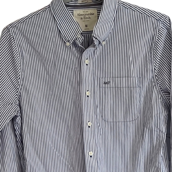 Abercrombie & Fitch Striped Shirt Mens Size M Long Sleeve Muscle Fit Button Down - Picture 2 of 5